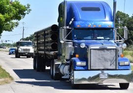 artisticoperations-semi-truck-5292026_1920